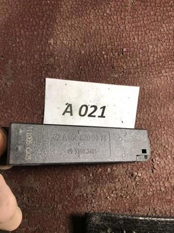 Антена A1668200075 MERCEDES