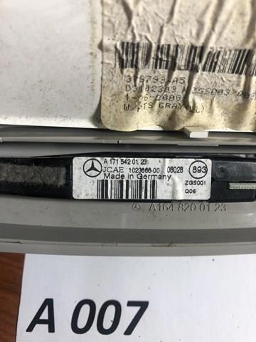 Дисплей парктроніка A1715420123 MERCEDES