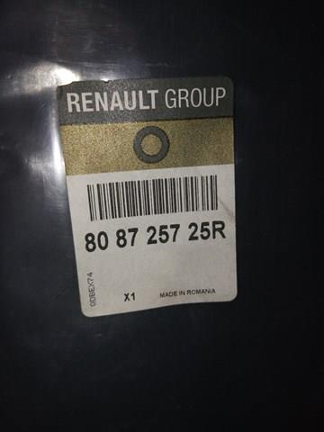 808725725r renault rvi молдинги дверей комплект оригінал 808725725R