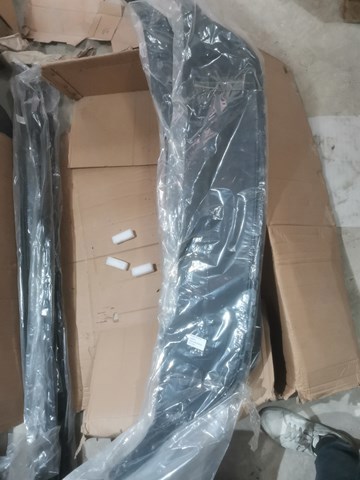 Спліттер переднього бампера 3G0805903E VAG