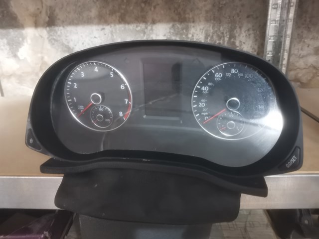 Прилади управління 561920970B VAG