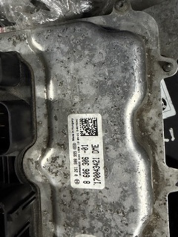 Мізки двигуна 12148606306 BMW