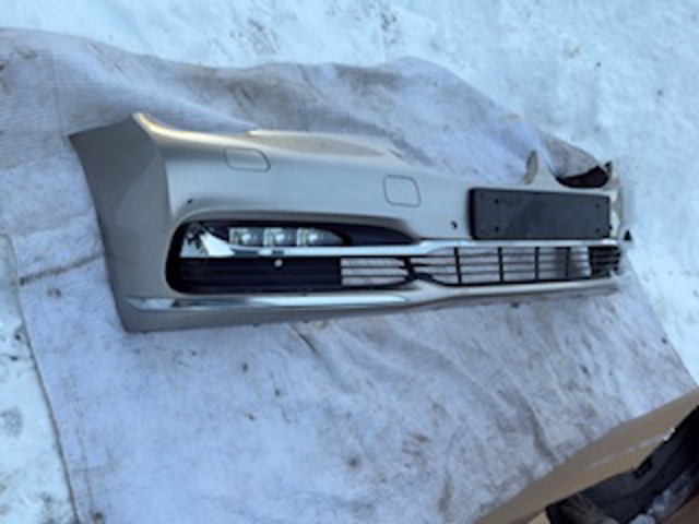 Бампер передній 51117402813 BMW