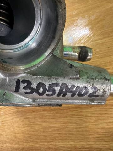 Корпус термостата в зборі 1305A402 MITSUBISHI