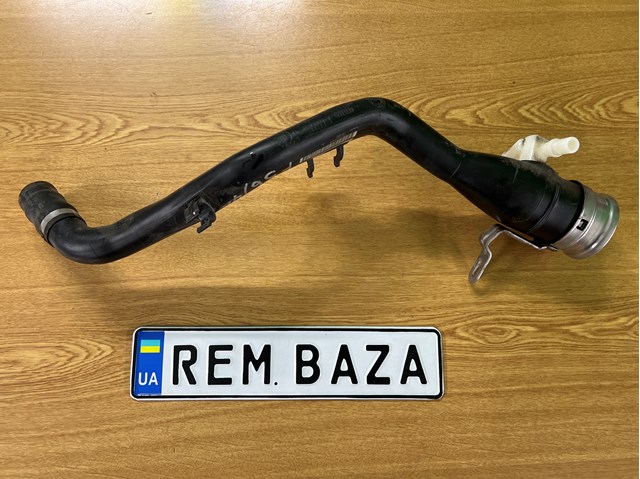 Шланг заливної горловини, паливного бака 16117390778 BMW