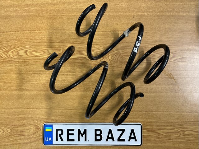 Пружина передня 31336864177 BMW