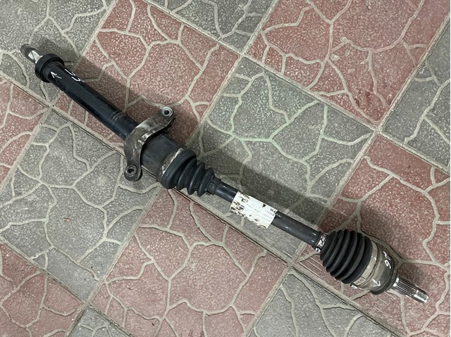 Привід лівий 31604853486 BMW
