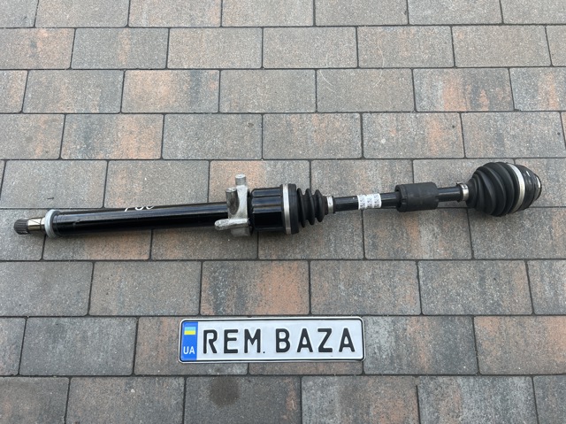 Привід правий 31608681524 BMW