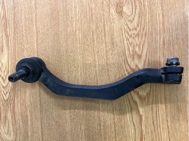 Наконечник рульовий 32106778438 BMW