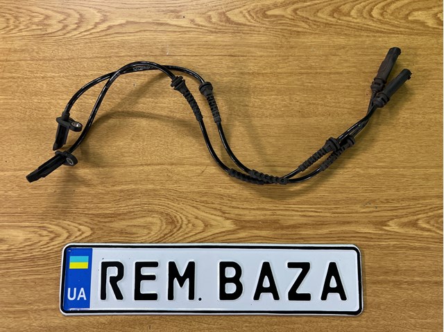 Датчик АБС (ABS) задній 34526858466 BMW