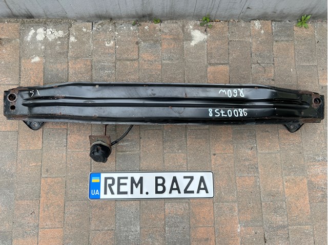 Буфер бампера заднього 51129800758 BMW