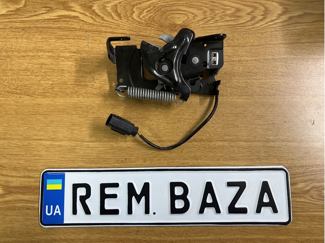 Замок капота, лівий 51237300569 BMW