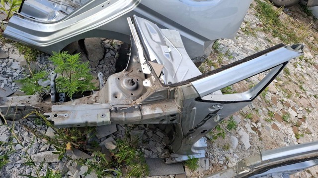 Лонжерон рами передній лівий 5QS802035 VAG