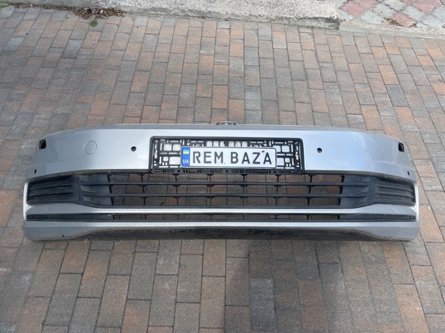 Бампер на авто 5TA807217C VAG