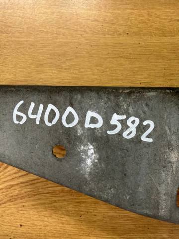 Балка бампера переднього 6400D582 MITSUBISHI
