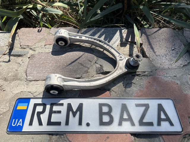Важіль передньої підвіски верхній, лівий A2053305501 MERCEDES