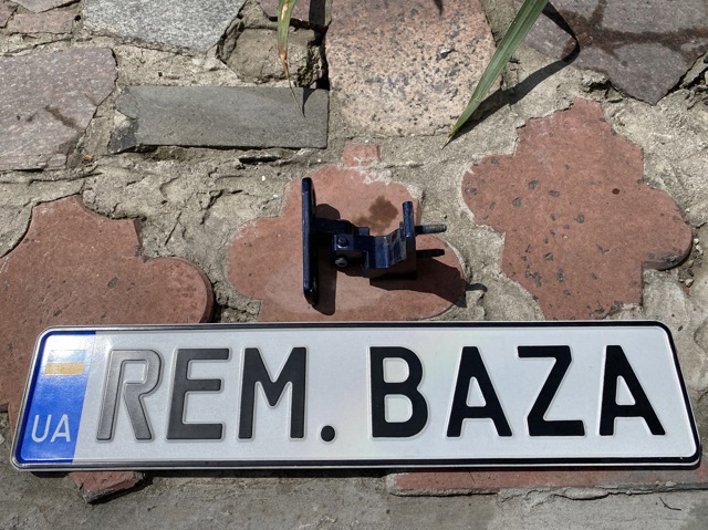 Петля передніх дверей, лівою A2057207711 MERCEDES