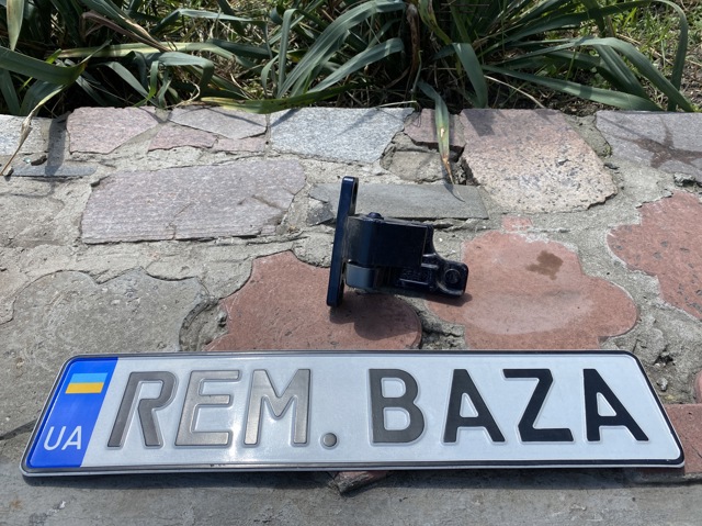 Петля задніх дверей, правих A2137302202 MERCEDES