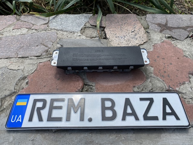 Подушка Айрбег водія захисту колін A2138600302 MERCEDES