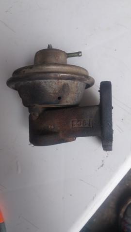 Клапан EGR рециркуляції газів 147103S900 NISSAN
