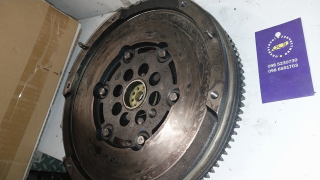 Маховик зчеплення 2320027400 HYUNDAI