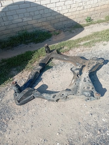 Підрамник передньої підвіски 544003KD1C NISSAN