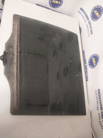 Скло задньої двері лівої 834102B020 HYUNDAI