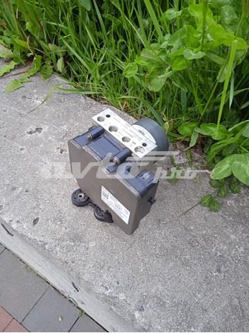 Система електронного керування АБС 8W0907379E VAG