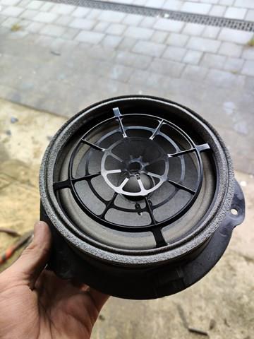 Динамік задній 8W5035411 VAG