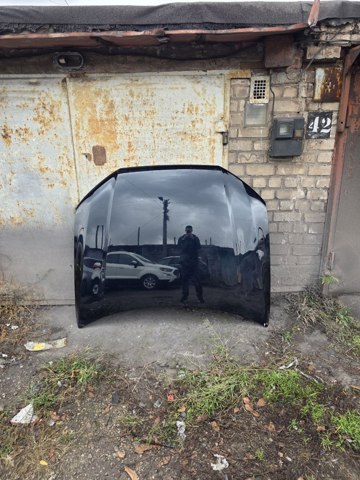 Капот 4M0823029 VAG