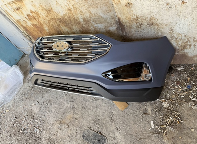 Бампер передній Ford Edge 2