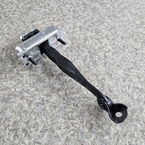 Обмежувач відкриття дверей, передній FT4Z5823552A FORD