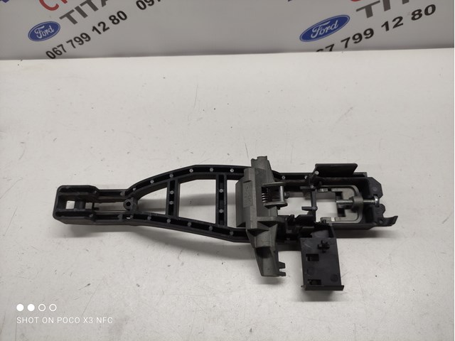 Тримач зовнішньої ручки дверей, задніх лівих 1480056 FORD