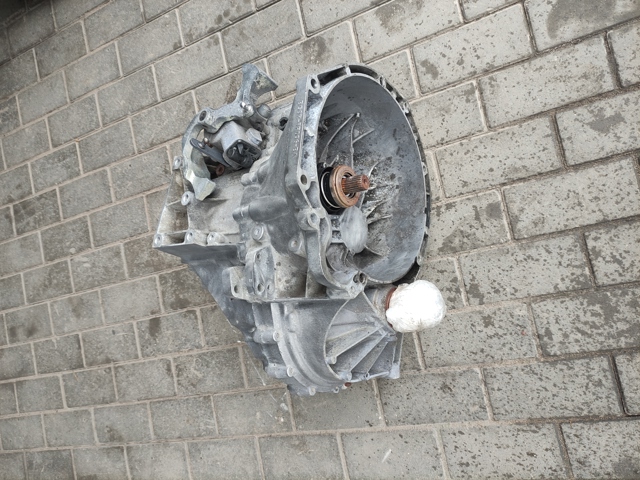 КПП в зборі 1729495 FORD