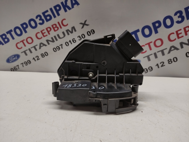 Замок задніх дверей, правих 1832030 FORD