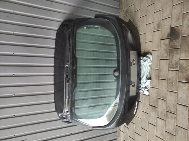 Двері багажника 1838957 FORD