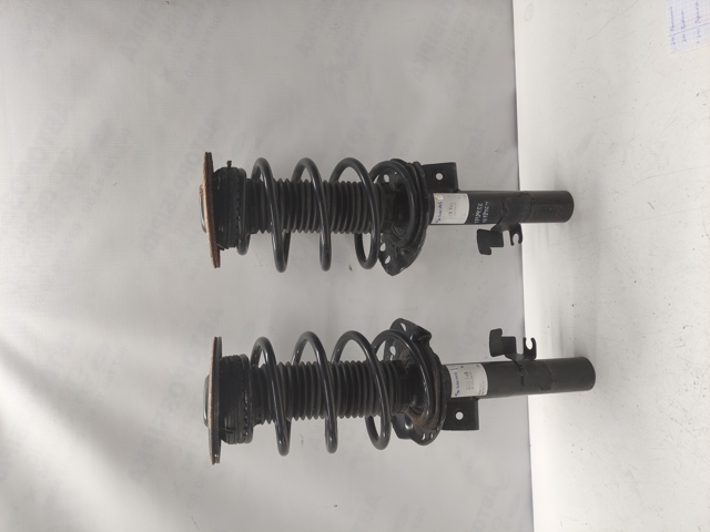 Стійка передня права 313749 SACHS