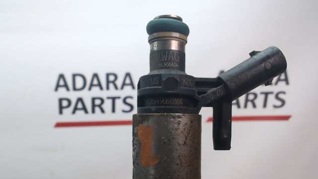 Форсунка вприску палива 06A906036K VAG