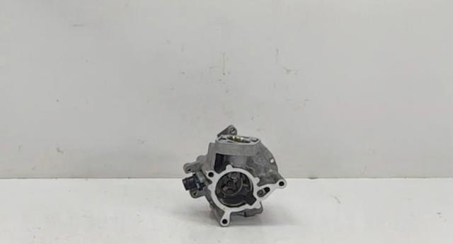 Насос вакуумний 06K145100AB VAG