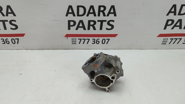 Насос вакуумний 06L145100F VAG