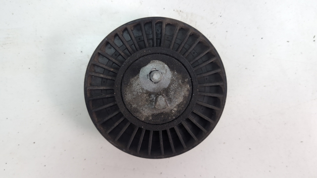 Натяжний ролик 06M903315E VAG
