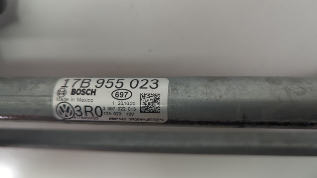 Трапеція щіток лобового скла 17B955023 VAG