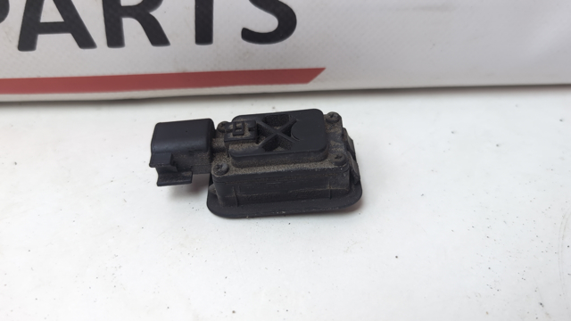 Кнопка приводу замка задньої 3/5 двері (ляди) 1L2Z14018AC FORD