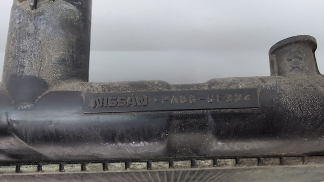 Радіатор двигуна 214604BA0A NISSAN