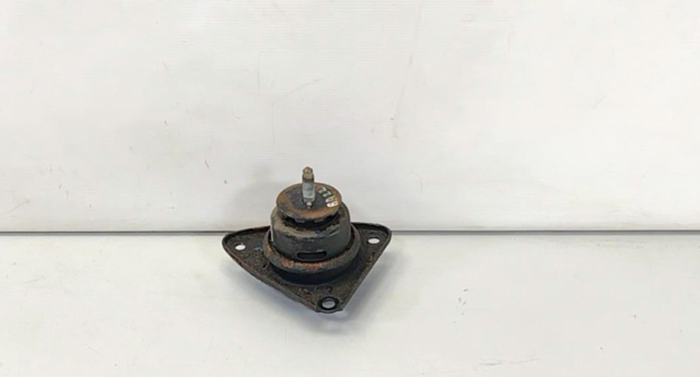 Права подушка мотора 218100Q000 HYUNDAI