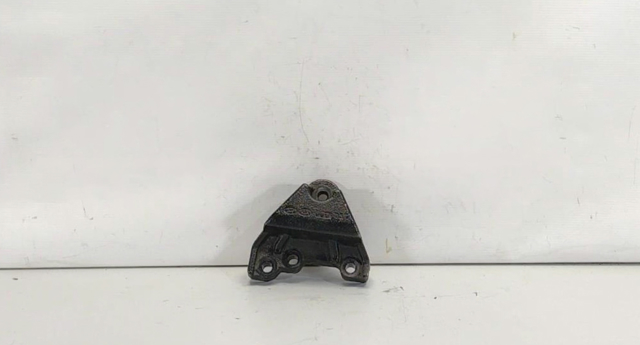 Кронштейн подушки (опори) двигуна, правої 21825C1000 HYUNDAI