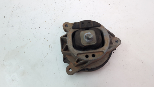 Ліва подушка двигуна 22116862549 BMW