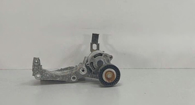 Натягувач приводного ременя 23769AA040 SUBARU