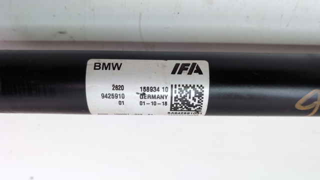Вал карданний, передній 26209425910 BMW