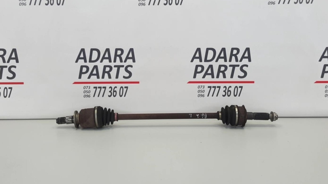 Приводи задніх коліс 28421AJ01A SUBARU